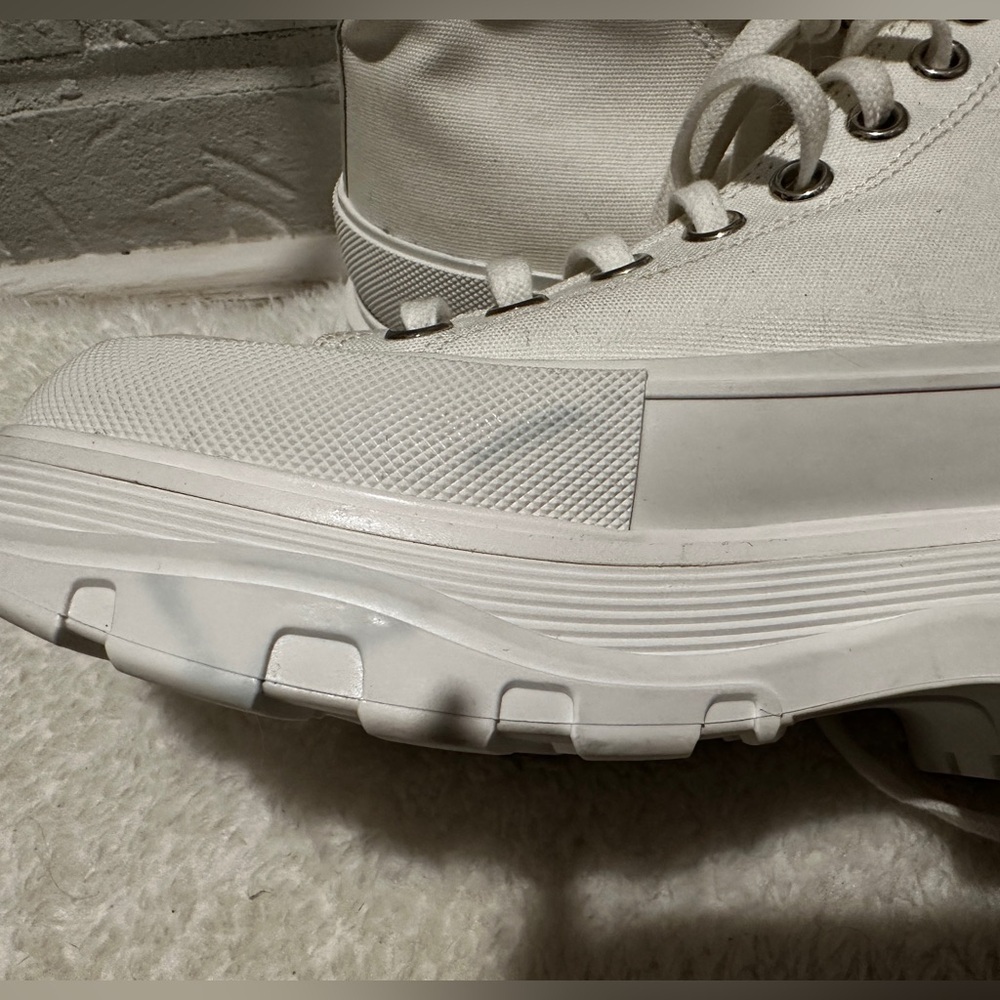 Alexander McQueen Tread Slick High-Top Sneaker Size 38.5 - Picture 10 of 12